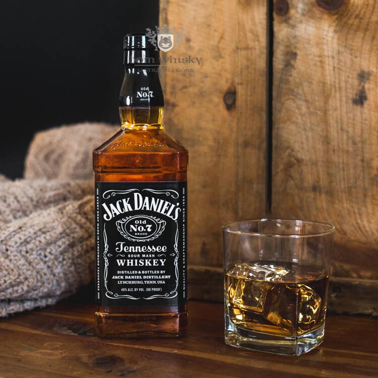 Jack Daniel's Old No. 7 Tennessee Whiskey w pudełku + 2 szklanki/ 40%/ 0,7l
