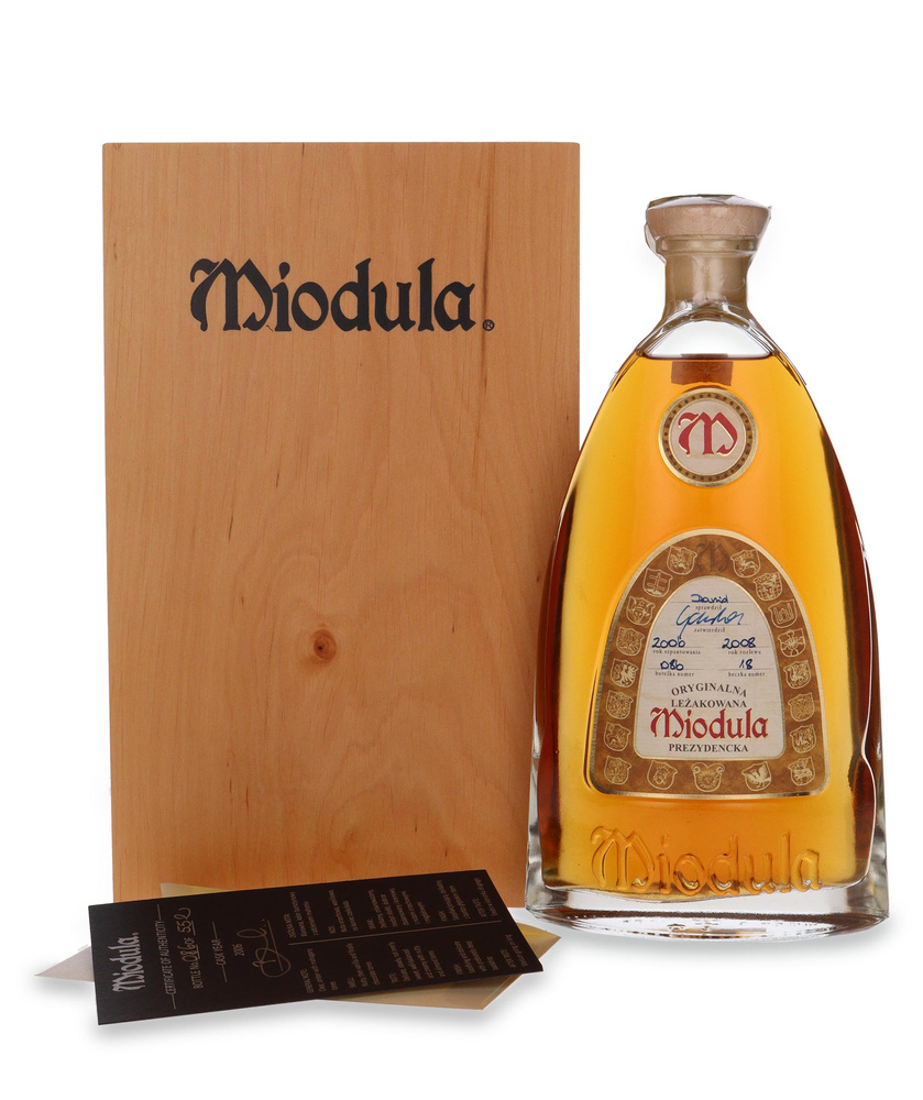 Miodula Prezydencka Leżakowana 2006 Wooden Box / 40% / 0,5l