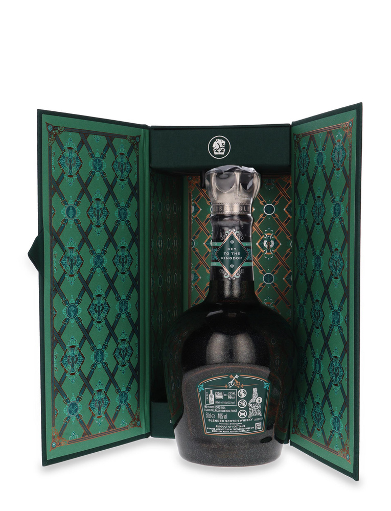 Chivas Royal Salute 30-letni the Key to the Kingdom /bez opakowania / 40% / 0,5l