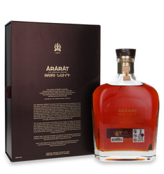 Ararat Nairi 20 year old Armenian Brandy /40%/ 0.7l