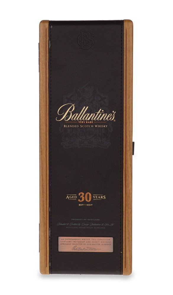 Ballantine's 30-letni / 40% / 0,7l Uszkodzone opakowanie.