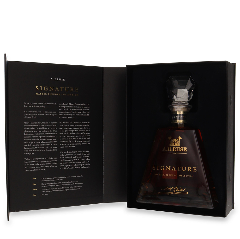 AH Riise Signature Master Blender Collection Rum / 43.9% / 0.7l