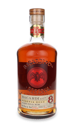 Bacardi 8-letni Reserva Ocho / 40% / 0,7l