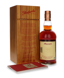 Glenfarclas The Family Casks 2009, Bottled 2025 / 60,3% / 0,7l