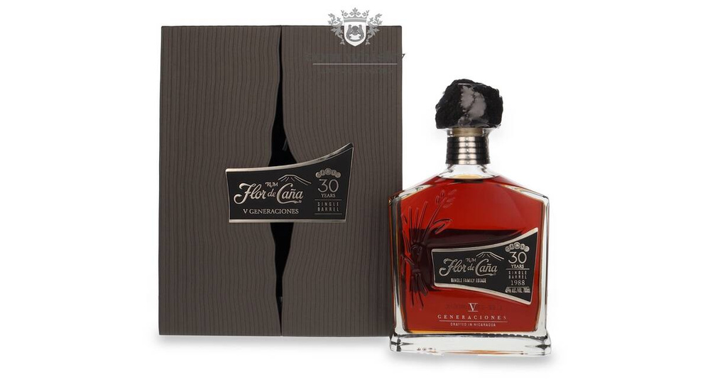 Flor de Cana V Generaciones 30-year Single Family Estate / 45% / 0.7l