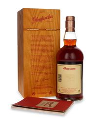 Glenfarclas The Family Casks 2011, Bottled 2026 / 59,8% / 0,7l