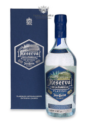 Jose Cuervo Reserva De La Familia Platino / 40% / 0.7l