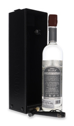 Beluga Gold Line Vodka / 40% / 0.7l
