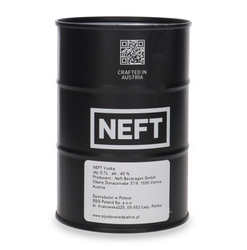 Wódka NEFT Black Barrel / 40% / 0,7l