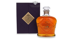 Crown Royal 18 Year Old Extra Rare / 40% / 0.75l