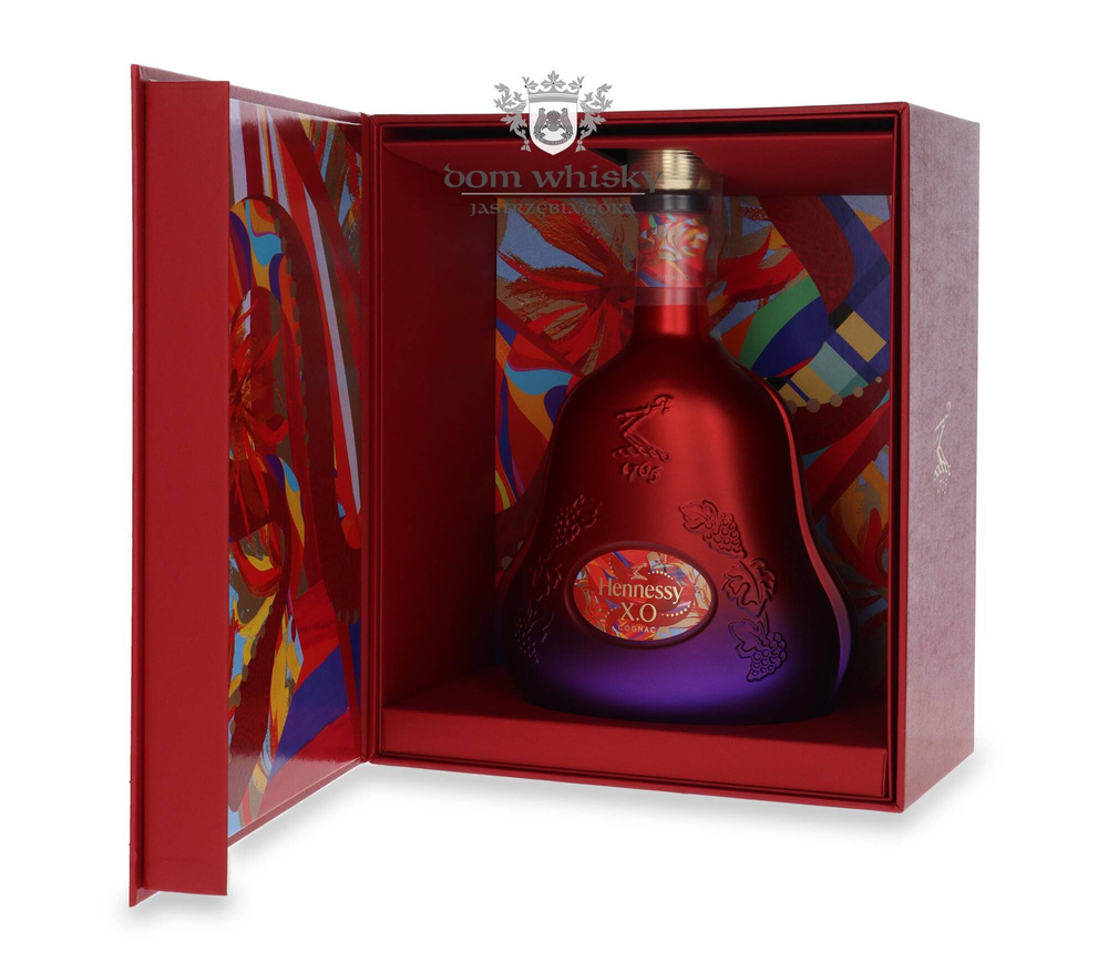 Cognac Hennessy XO Chinesse New Year 2025 / 40% / 0.7l