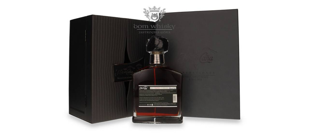 Flor de Cana V Generaciones 30-year Single Family Estate / 45% / 0.7l