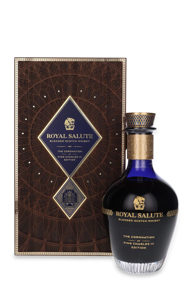 Chivas Royal Salute The Coronation of King Charles III Edition / 52.3% / 0.7l