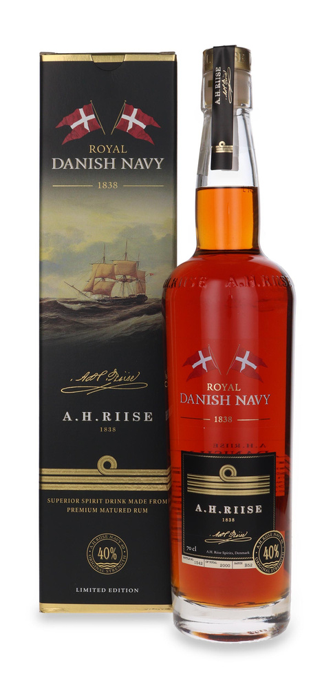 AH Riise Royal Danish Navy Rum / 40% / 0.7l