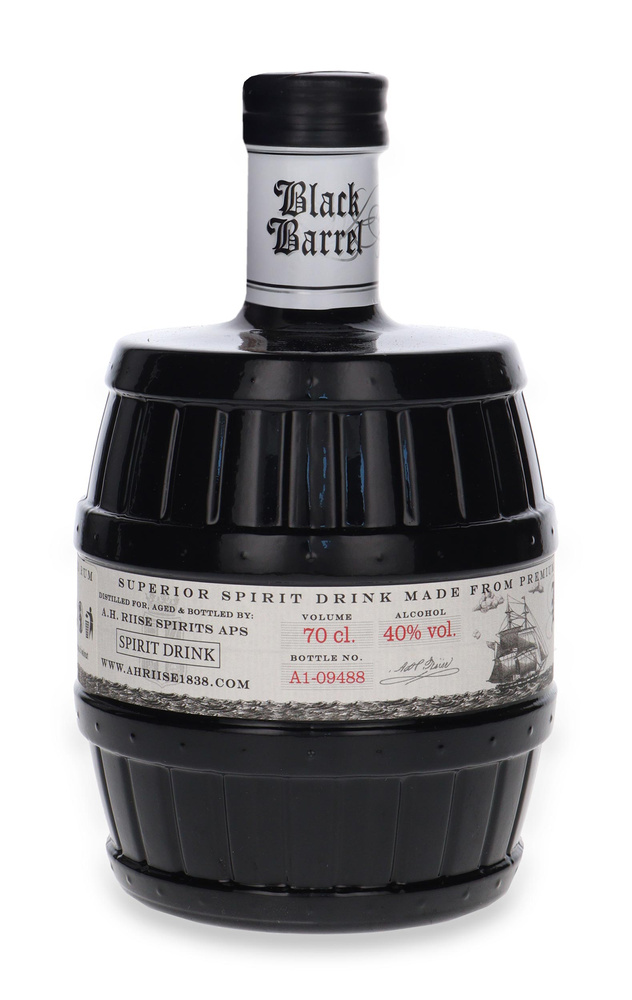 AH Riise Black Barrel Navy Spiced Rum / 40% / 0.7l